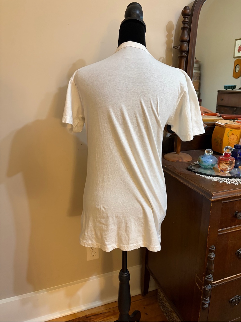 Obey White Short-Sleeve Tee with Black Graphic Figure - Picture 3 of 4